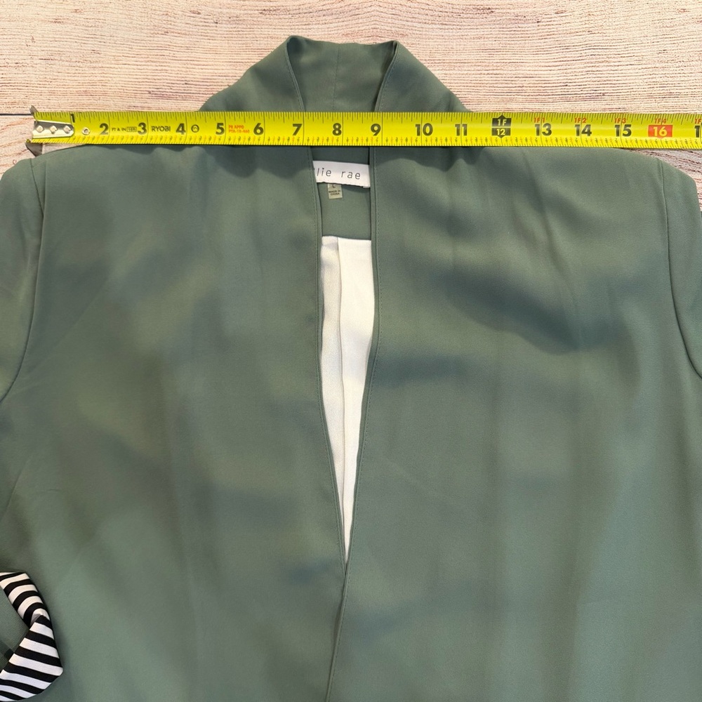 Allie Rae Green Blazer - Large - Picture 4 of 6